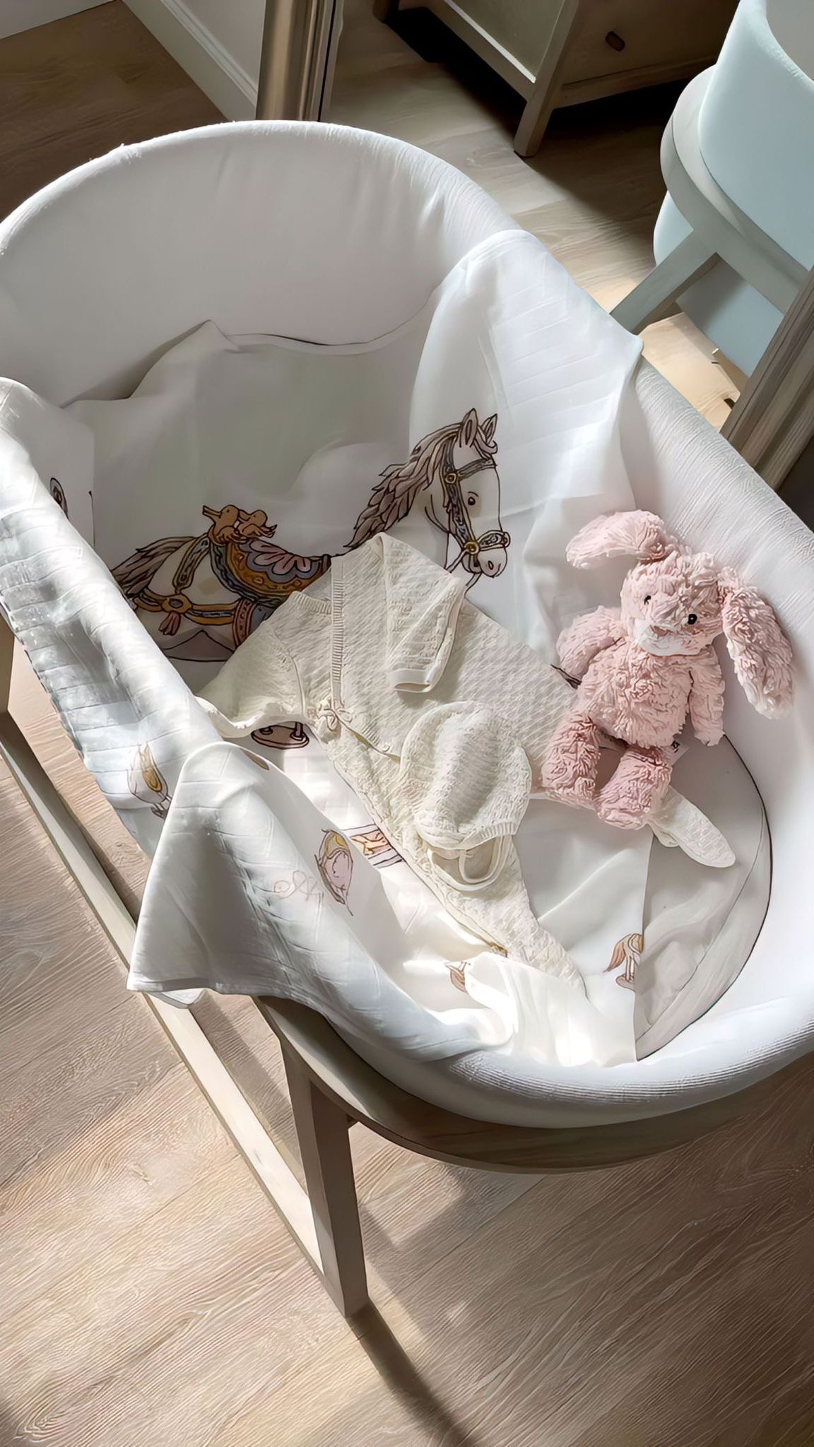 Newborn Sleep Patterns & How to Support Healthy Sleep