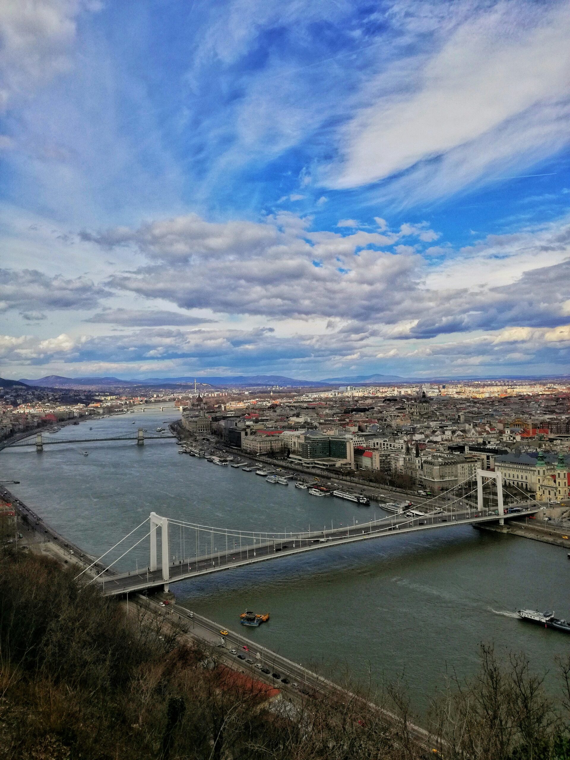 Elizabeth bridge scaled Chain Bridge - A Symbol of Unity in Budapest’s History