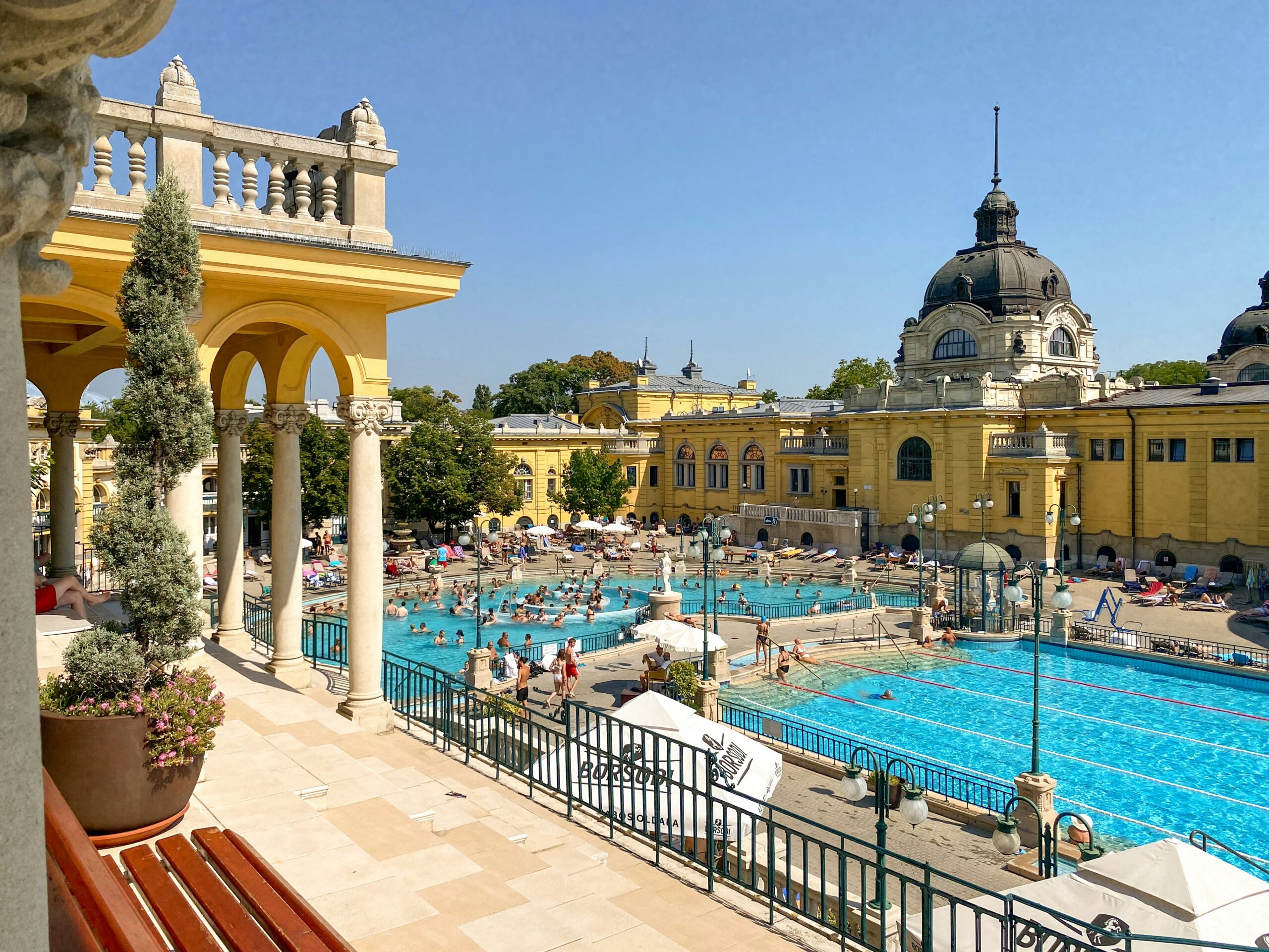 Szechenyi scaled Rudas Thermal Bath – A Fusion of Tradition and Modernity